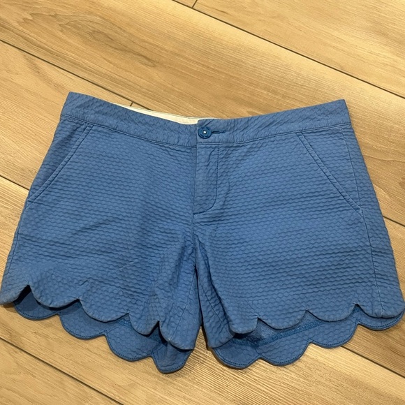 LILLY PULITZER “The Buttercup Short” - Picture 1 of 3